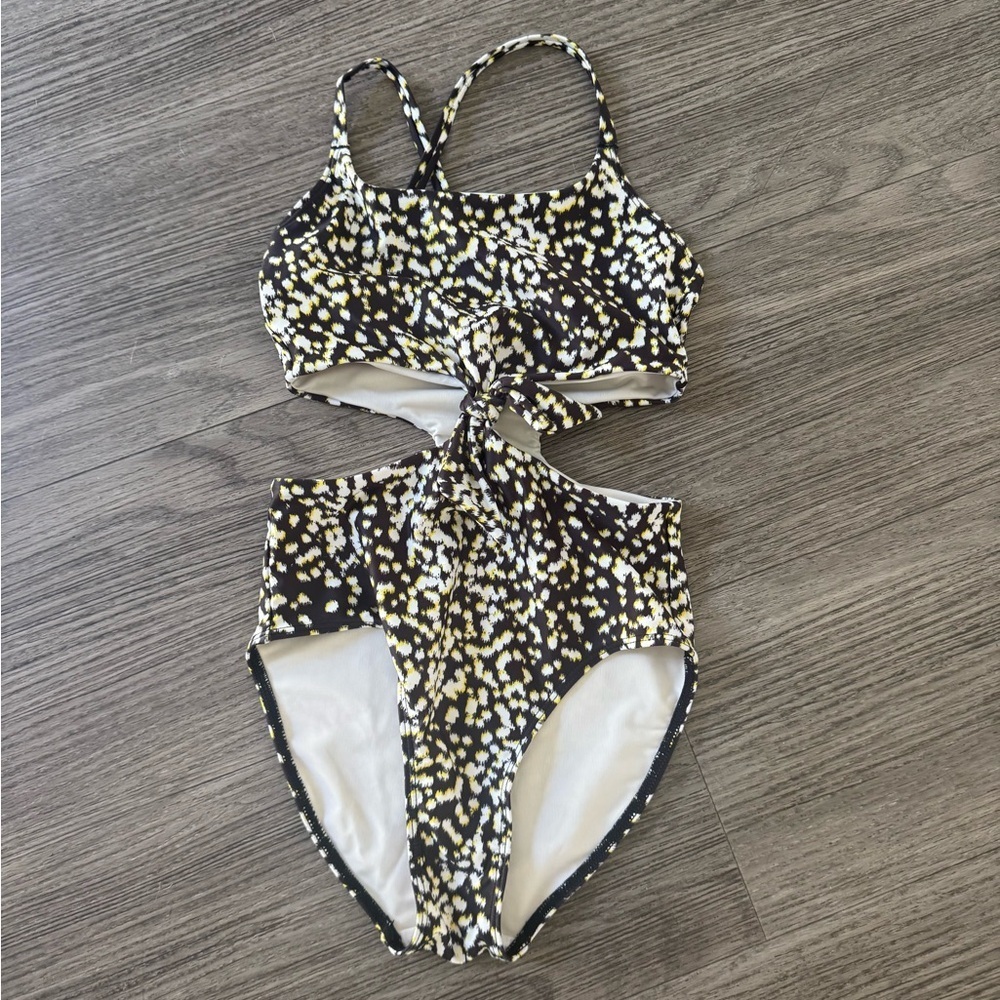Melrose and Market Yellow and Black Patterned Swimsuit